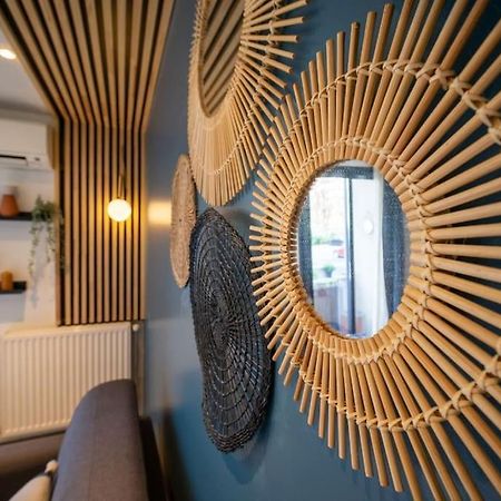 Air-Conditioned Apartment With Private Parking Marseilles Buitenkant foto